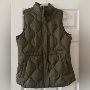 The North Face Down Quilted Vest Size Large